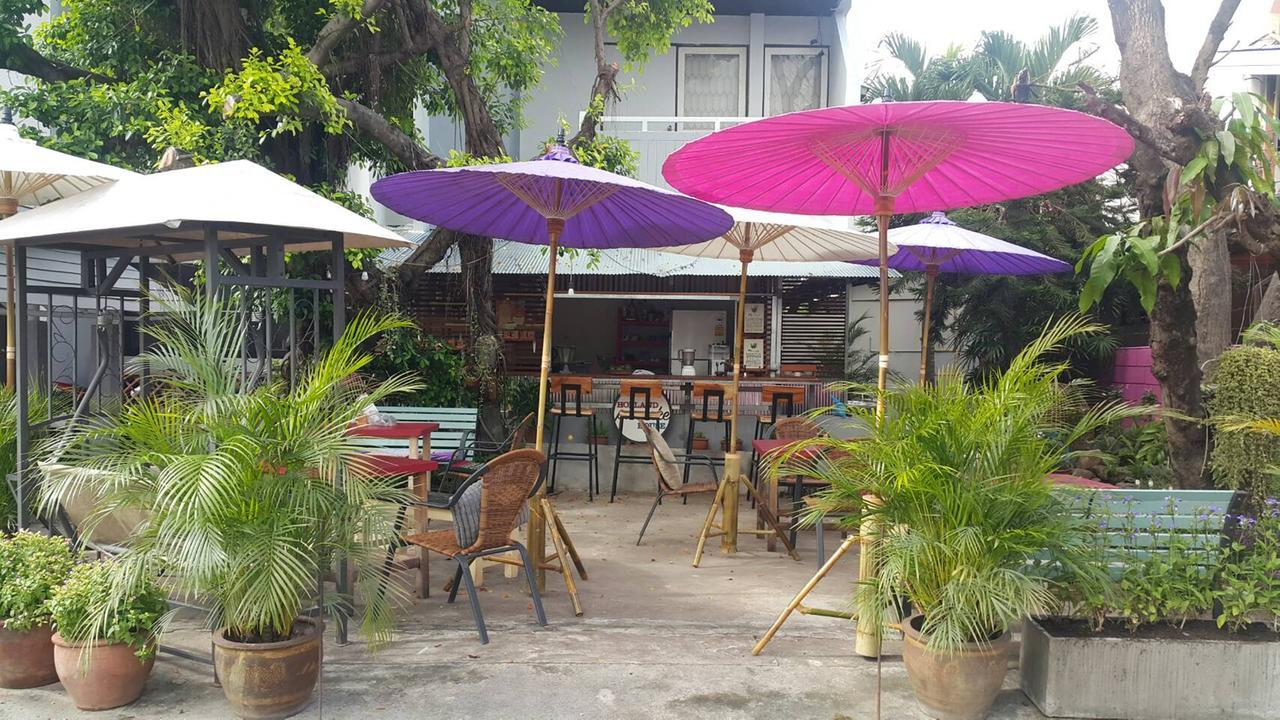 999 Triplenine Chiangmai Hostel Chiang Mai Exterior photo
