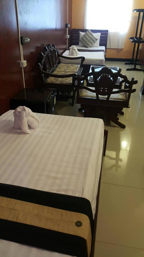 999 Triplenine Chiangmai Hostel Chiang Mai Exterior photo