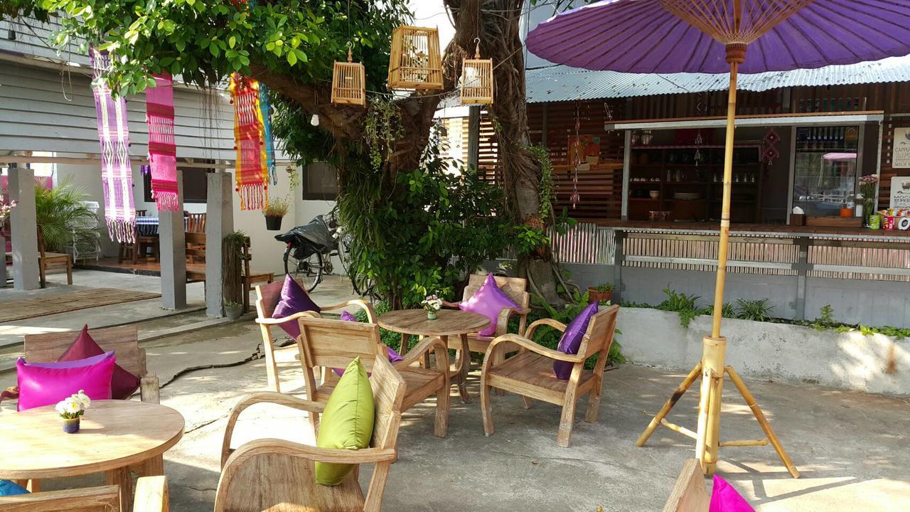 999 Triplenine Chiangmai Hostel Chiang Mai Exterior photo