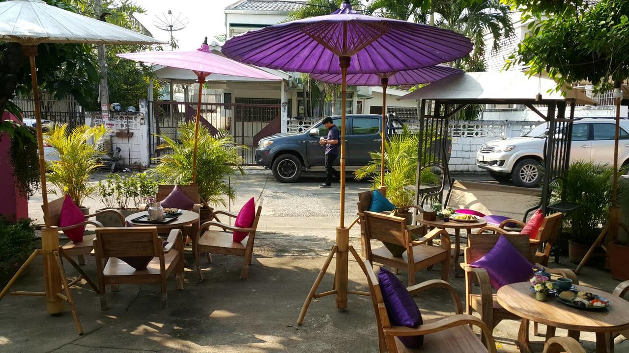 999 Triplenine Chiangmai Hostel Chiang Mai Exterior photo